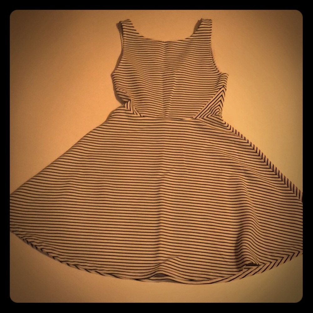 H&M Dress great material fitted dress